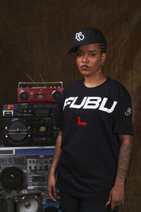 Camiseta T-shirt Silk FUBU Flag - Com bordado na manga.